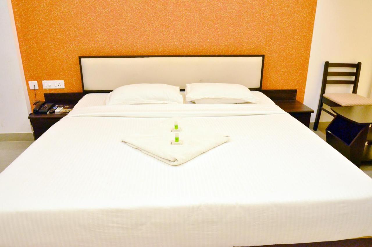 Hotel Ambai Grand Ambāsamudram Eksteriør billede